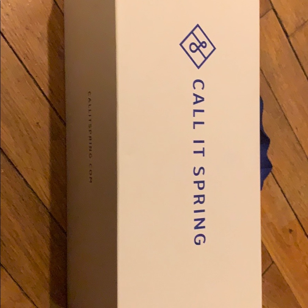 A pair of work shoes